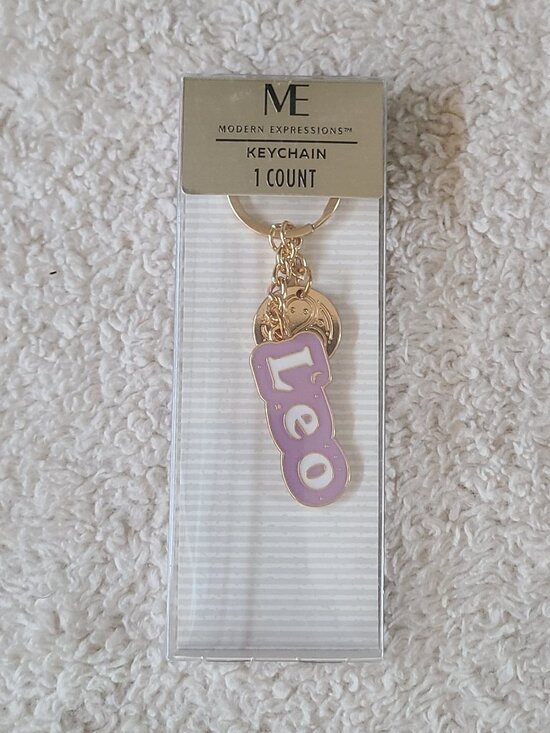 Other - Modern Expressions Leo Keychain